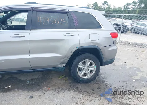 2016 Jeep Grand Cherokee Laredo z USA, uszkodzony, nr VIN 1C4RJFAG2GC366439